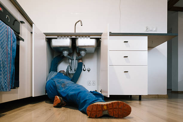 Professional Pipe Repair technician working in Eldorado, OH